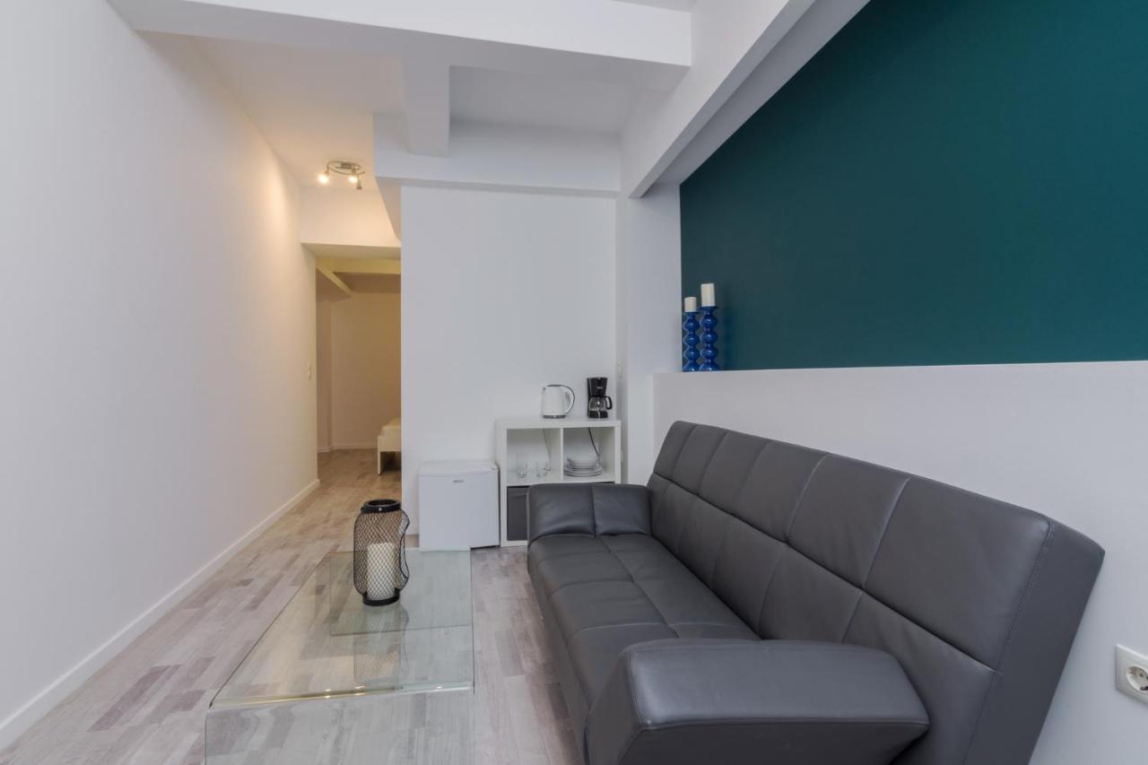 Gk Kalli.Sta Atenas Exterior foto
